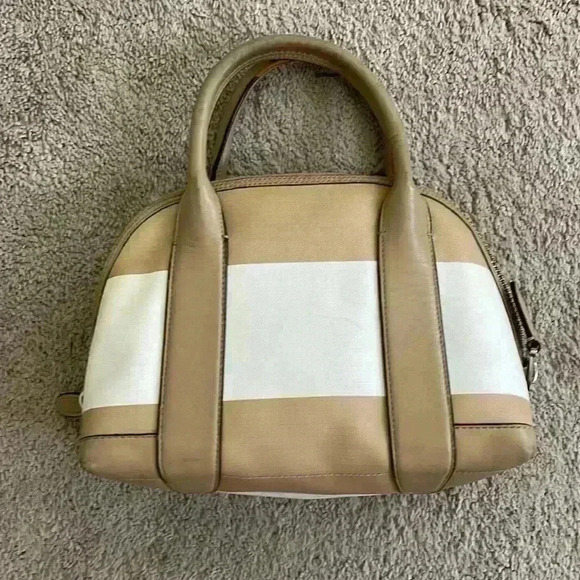 Coach purse - Picture 3 of 9